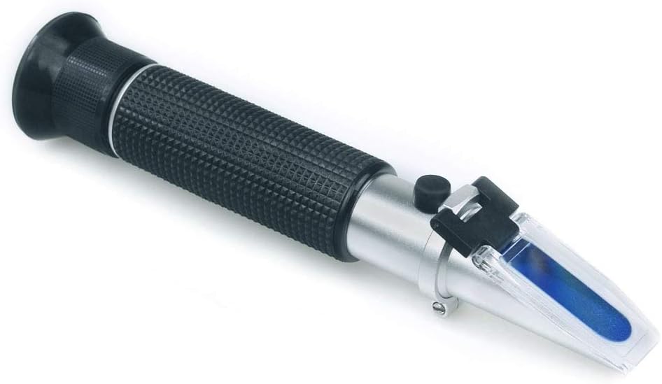 Agriculture Solutions Salinity Refractometer for Seawater and Marine Fishkeeping Aquarium 0 - 100 PPT with Automatic Temperature Compensation - Buy The Sea Aquatics